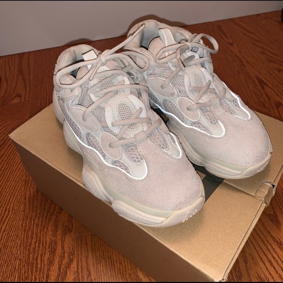 SOLD - YEEZY 500 BLUSH ** STEAL PRICE** - Picture 1 of 5